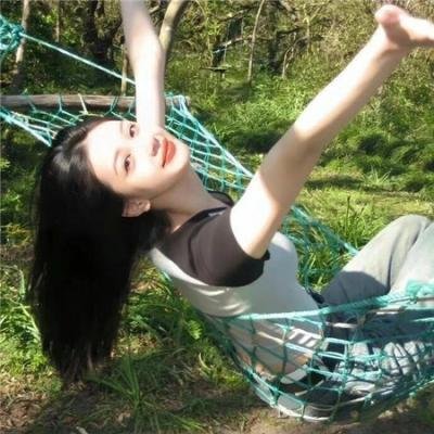 莉莉卡与魔幻魔法学校 高清封面